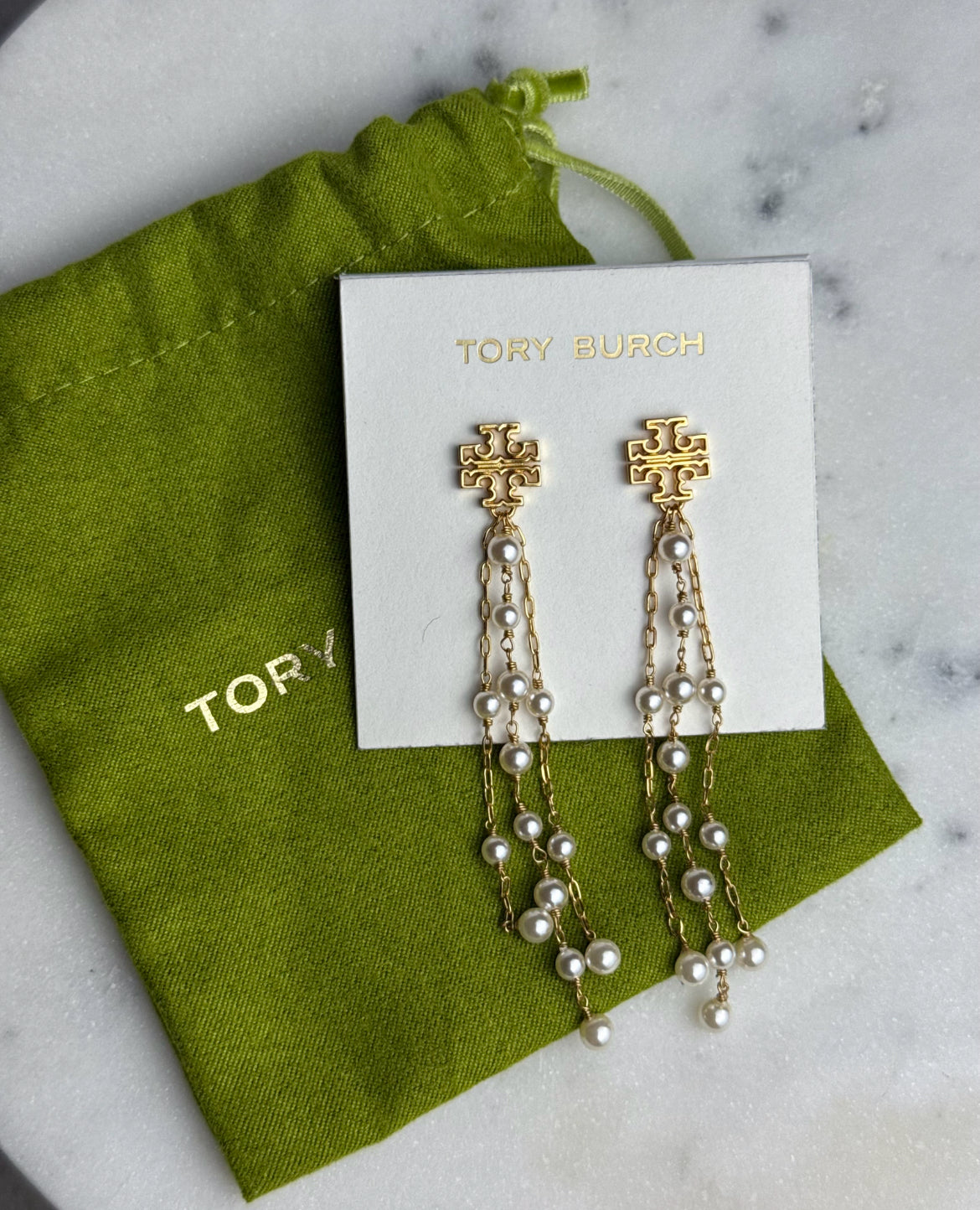 Tory Burch - BRITTEN PEARL LINEAR EARRING