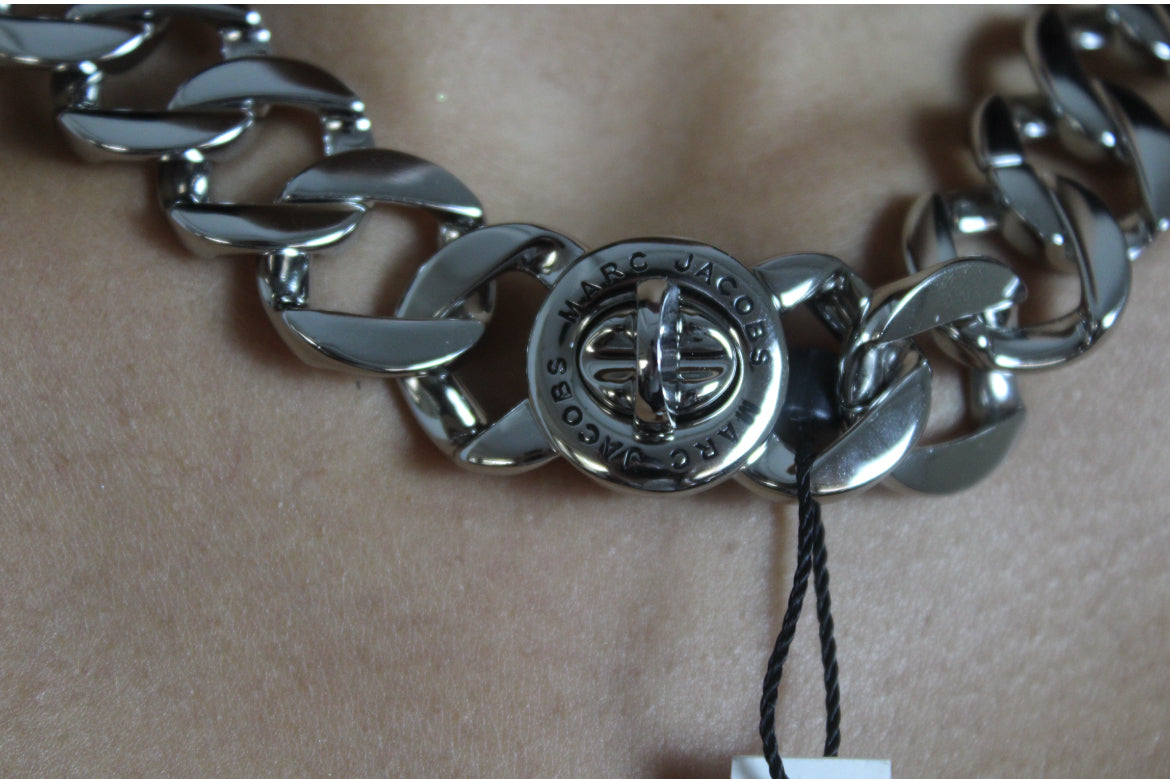 Marc Jacobs - TURNLOCK NECKLACE